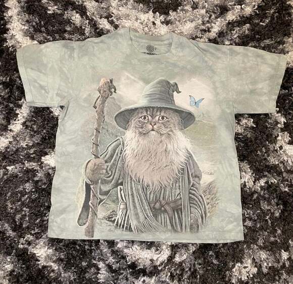 The Mountain Tops - The Mountain Catdalf Gandalf Wizard Cat Tie Dye Graphic T-Shirt